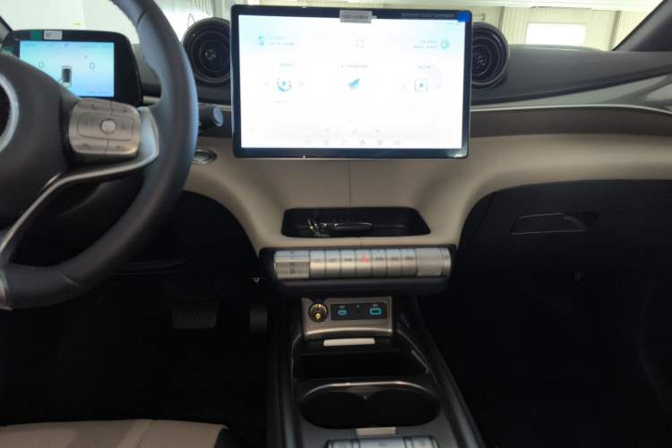 Used BYD Dolphin 2025 420km Free Edition
