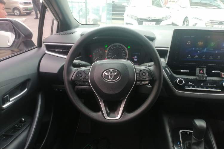 Used Toyota Levin 2019 185T CVT Luxury Edition China V Standard
