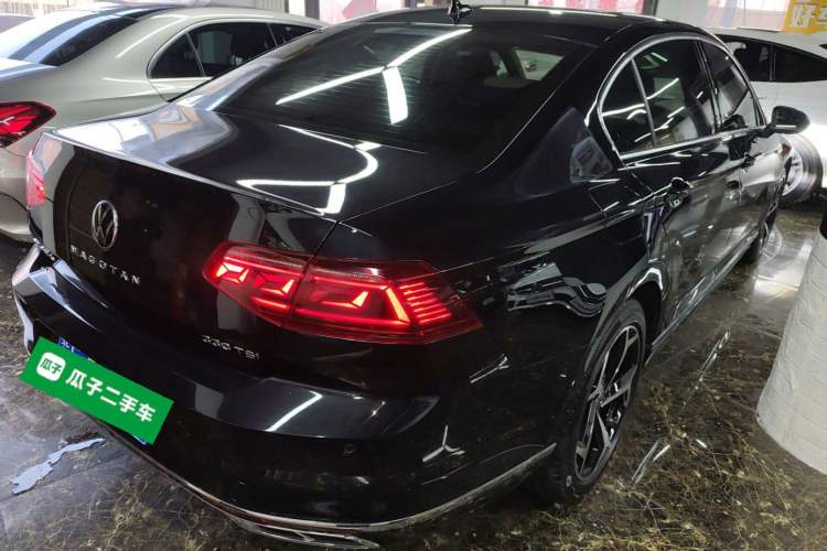 Used Volkswagen Magotan 2023 2 Million Units Commemorative Edition 330TSI DSG Luxury Version