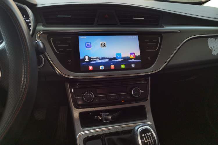 Used Geely Auto Emgrand GL 2018 1.8L Manual Elite Smart Connectivity Version
