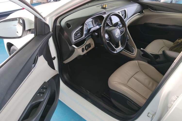 Used Buick GT 2019 15T Dual-Clutch Connected Elite Model China VI
