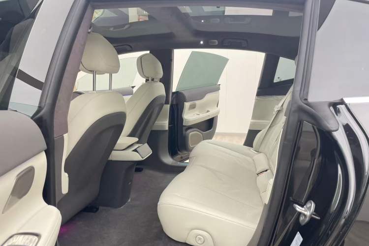 Used Nio ET7 2022 75 kWh
