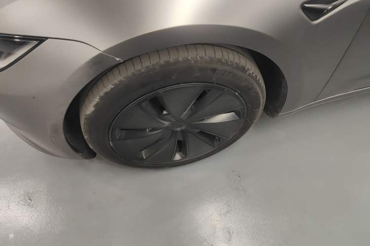 Used Tesla Model 3 2023 Rear-Wheel-Drive Version
