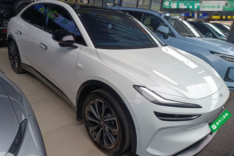 Used ONVO L60 2024 60 kWh Rear-Drive Version