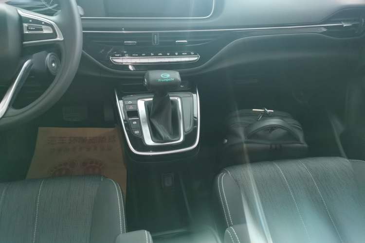 Used GAC Trumpchi M6 2021 270T DCT Luxury Edition (7 Seats)
