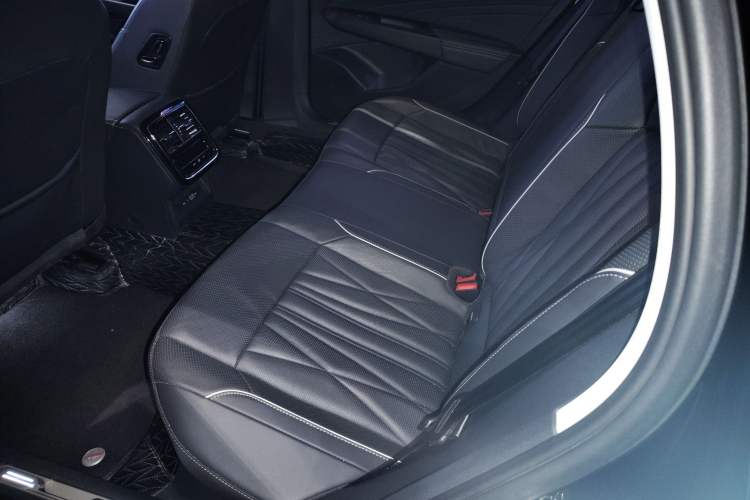 Used Volkswagen Passat 2023 Restyled 330TSI Starry Luxury Edition
