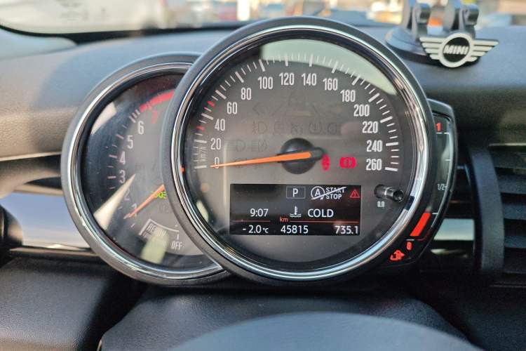 Used  MINI 2021 1.5T ONE PLUS
