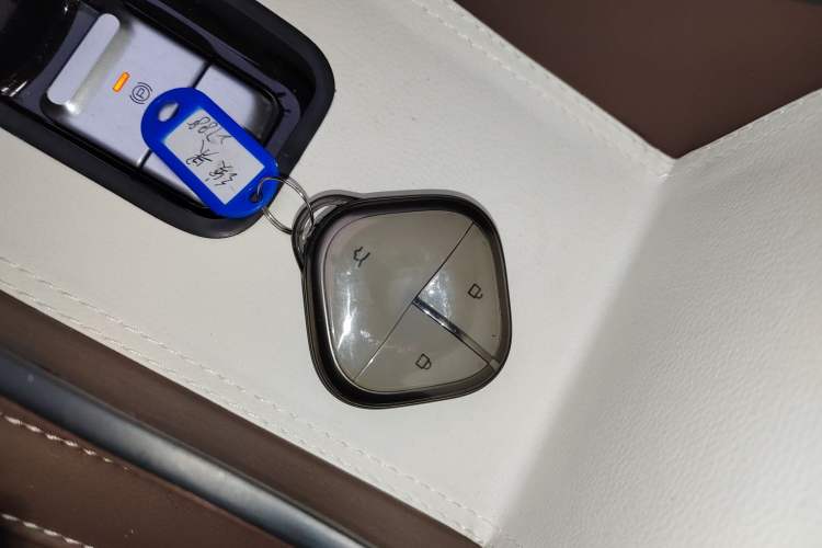 Used Wuling Bingo 2024 333 km Enjoyment Version
