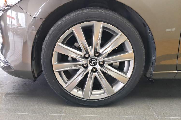 Used Mazda Atenza 2020 2.5L Sky Blue Prestige Edition
