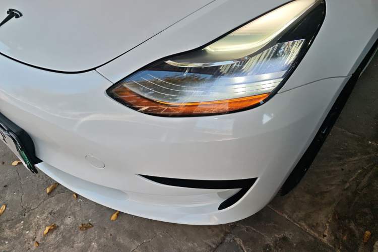 Used Tesla Model 3 2019 Standard Range Rear-Wheel Drive Upgraded Version (52 kWh)
