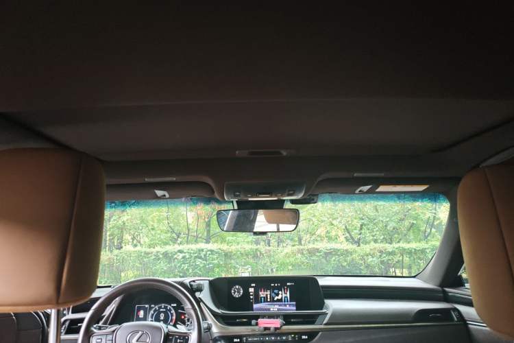 Used Lexus ES 2020 200 Excellence Edition
