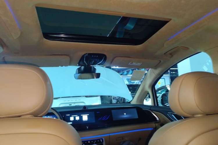 Used VOYAH Dream 2024 PHEV Ultra-Long Range Flagship Edition