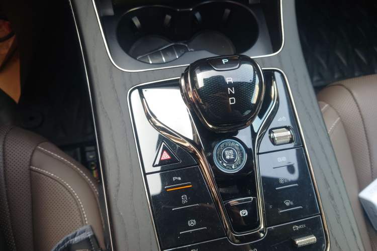 Used BYD Han 2022 DM-i 121KM Luxury Model
