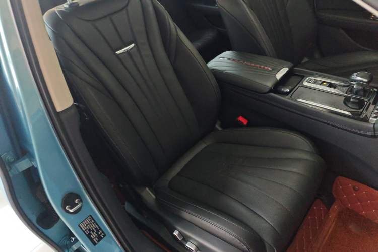 Used Hongqi H5 2023 1.5T HEV Smart Connect Flagship Edition