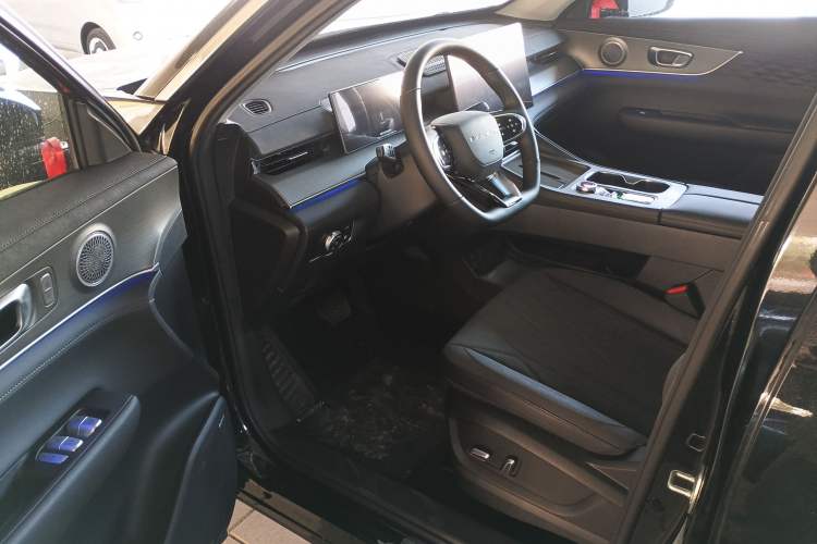 Used Chery Fengyun T8 2025 1.5T 130 km Comfort Edition 5-Seater
