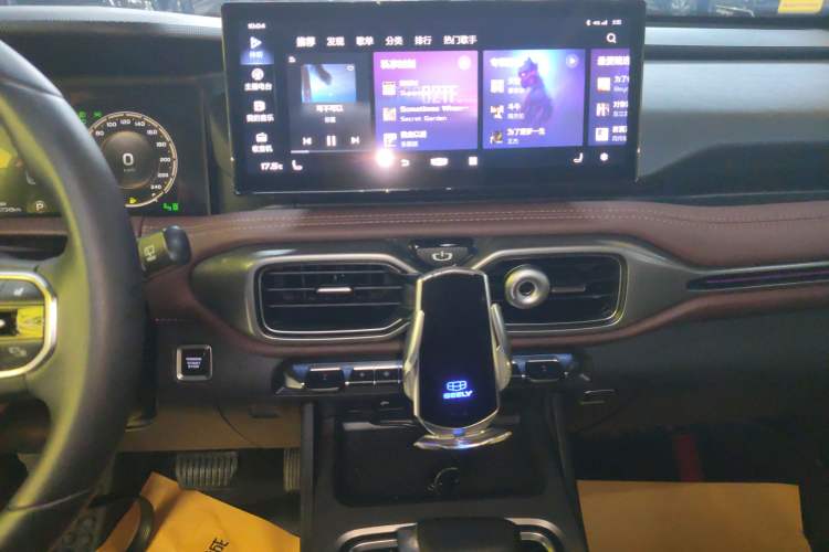 Used Geely Auto Haoyue 2022 1.8TD DCT Flagship 7-Seater
