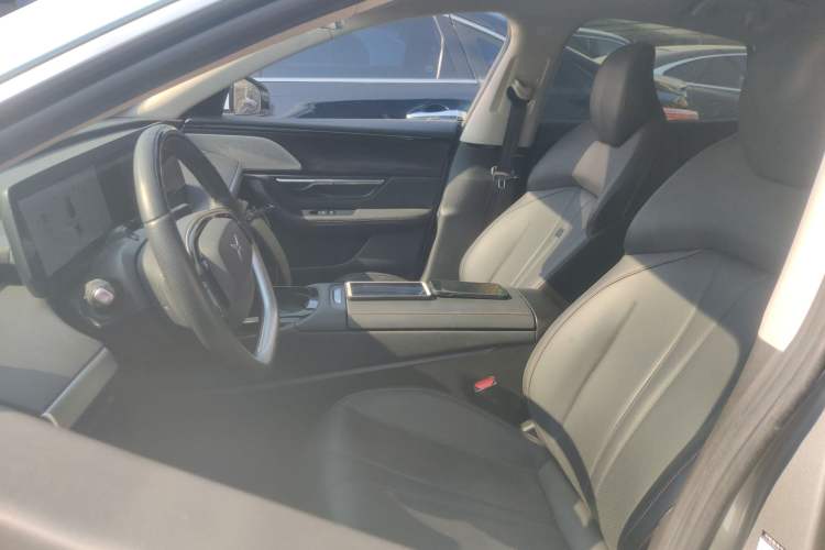 Used XPeng P7 2022 586G
