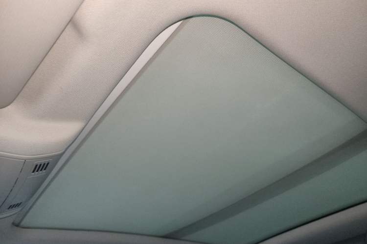 Used Volkswagen T-ROC 2018 280TSI DSG Two-Wheel-Drive Comfort Version China V Standard
