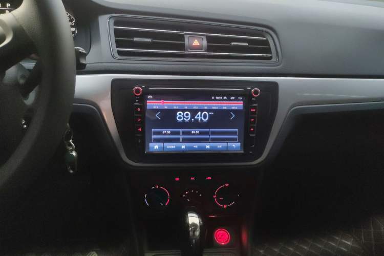 Used Volkswagen Lavida 2019 Lavida Start 1.5L Automatic Trendy Version China VI Standard
