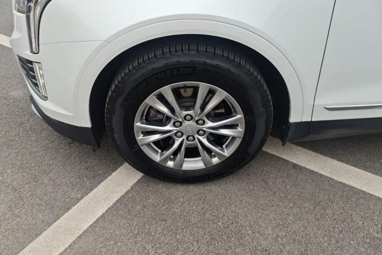 Used Cadillac XT5 2021 2.0T Two-Wheel Drive Luxury Version
