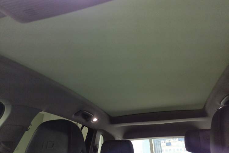 Used Volkswagen ID.6 CROZZ 2022 Long-Range PRO Edition
