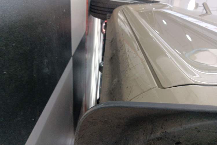 Used  Lumin 2023 301km Honey Dew Edition
