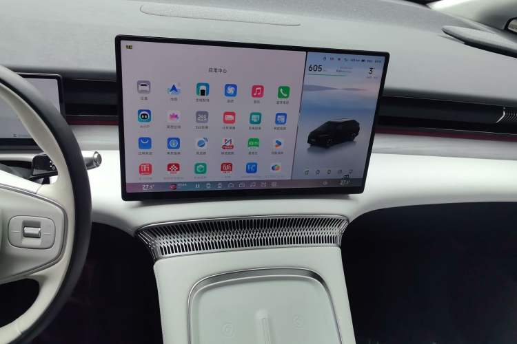 Used XPeng X9 2024 702 Ultra-Long Range Max