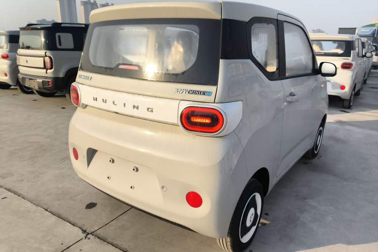 Used Wuling Hongguang MINIEV 2024 3rd Generation 215km Youth Edition