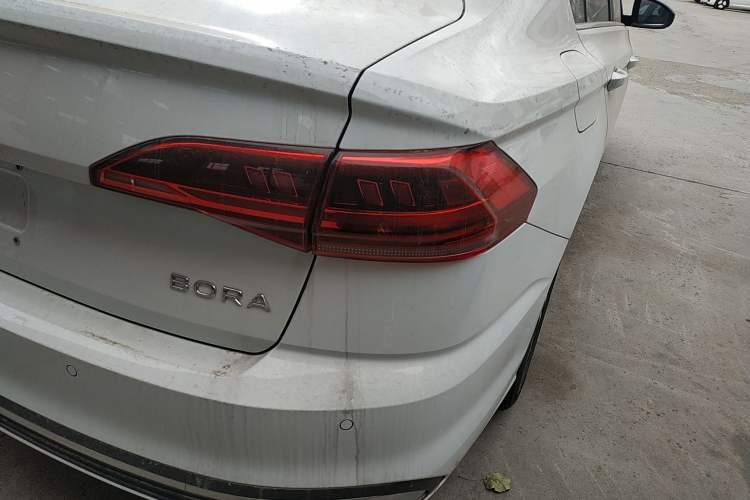 Used Volkswagen Bora 
