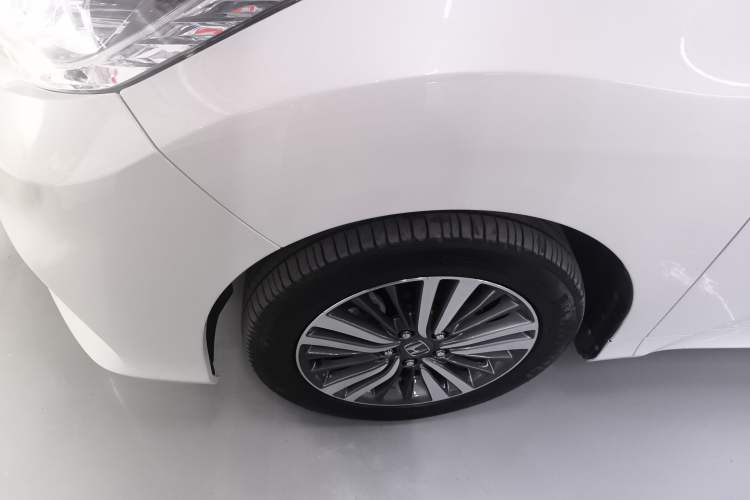 Used Honda Odyssey 2018 2.4L Deluxe Edition
