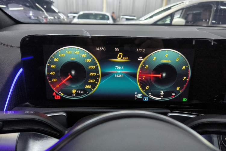 Used Mercedes-Benz GLB 2022 GLB 220 Fashion Model