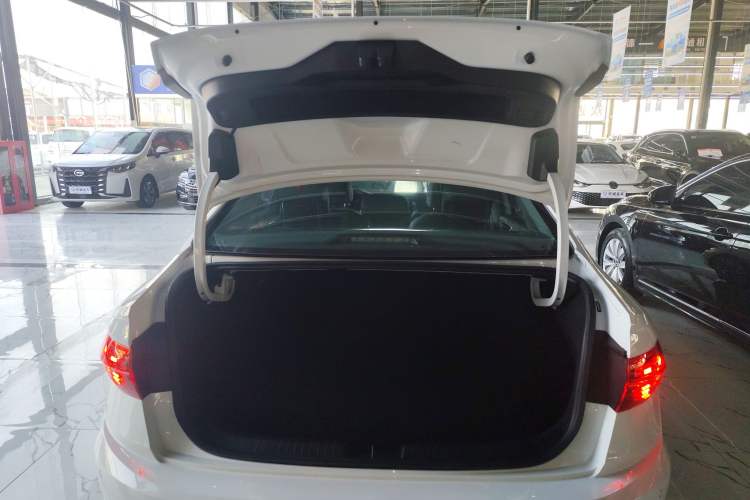 Used Volkswagen Sagitar 2022 280TSI DSG Flyover Edition