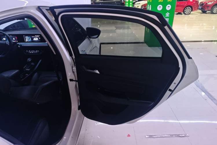 Used Ford Escort 2021 1.5L Automatic Diamond Edition
