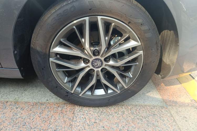 Used BYD Qin PLUS 2021 EV 500KM Luxury Model