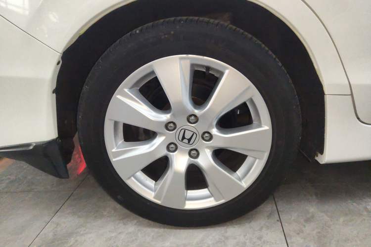 Used Honda Jade 2016 1.8L Automatic Comfort Elite Version 5 Seats
