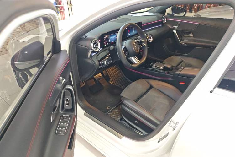 Used Mercedes-Benz A-Class 2023 A 200 L Fashion Model
