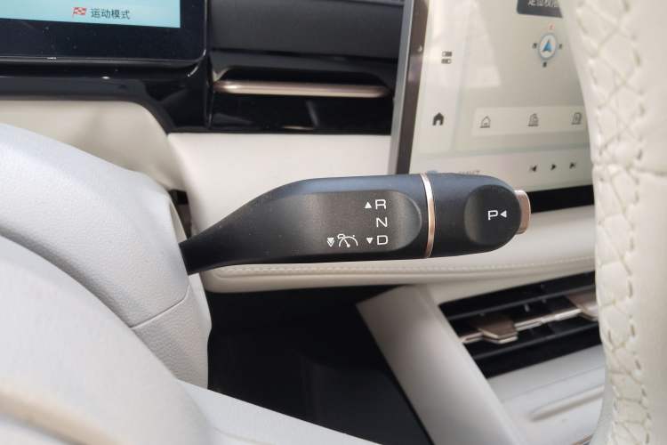 Used Baojun Yunhai 2024 500km Pure Electric Version
