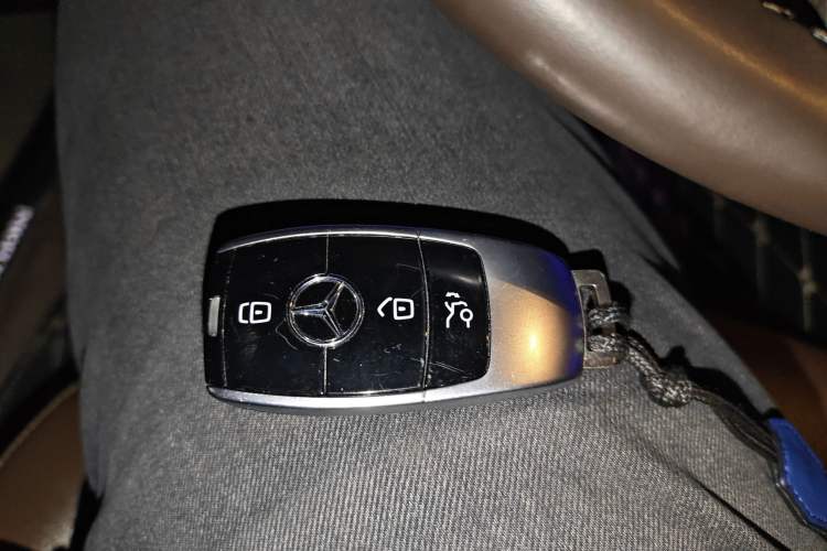 Used Mercedes-Benz E-Class 2016 E 200 L