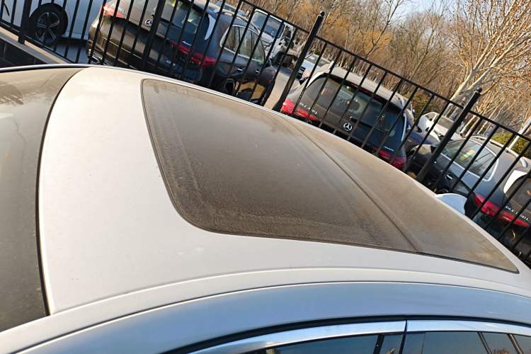 Used BMW 5 Series 2022 Second Facelift 530Li Luxury Edition Premium Package
