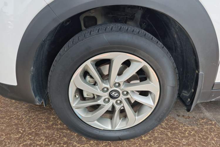 Used Hyundai Tucson 2015 1.6T Dual-Clutch Two-Wheel-Drive Smart Model
