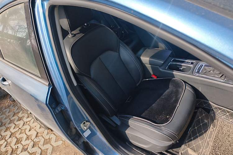 Used Roewe i6 2018 20T Automatic Flagship Edition