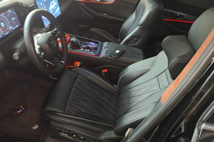 Used GAC Trumpchi GS8 2022 Flagship Series 2.0 TGDI Four-Wheel Drive Supreme Edition (7 Seats)