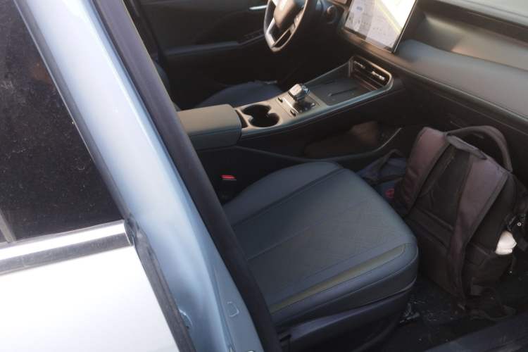 Used BYD Qin PLUS 2025 DM-i Smart Drive 120KM Superior Model
