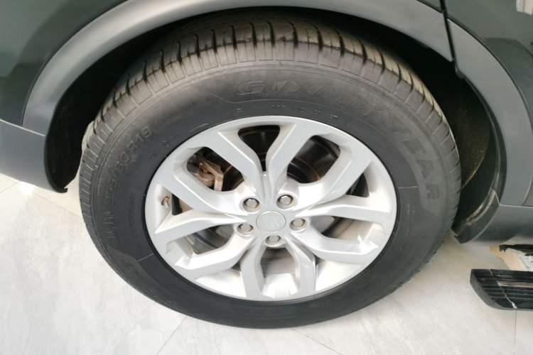 Used Land Rover Discovery 2018 3.0 SC V6 SE
