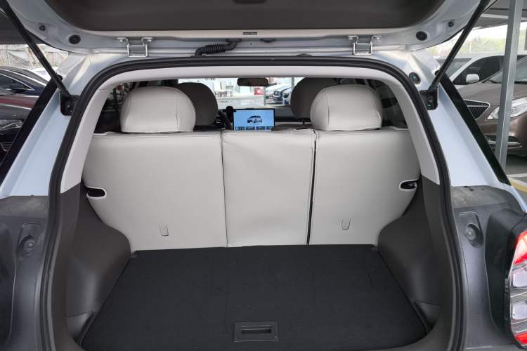 Used AION UT 2025 330 Starlight Edition
