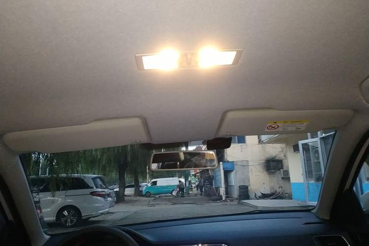 Used Volkswagen Lavida 2017 1.6L Automatic Fashion Edition
