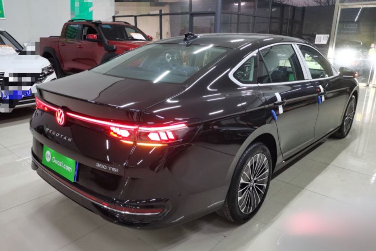 Used Volkswagen Magotan 2024 380TSI DSG Prestige Edition DaMai Package