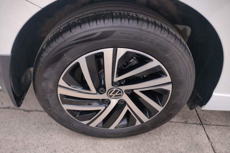 Used Volkswagen Lavida 2024 300TSI DSG Full-Comfort Edition
