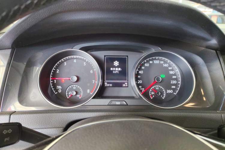 Used Volkswagen Golf 2019 200TSI DSG Comfort & Ambition Edition China VI Standard