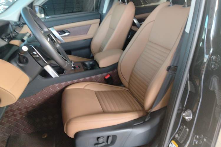 Used Land Rover Discovery Sport 2024 Performance Tech Edition
